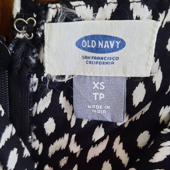 3/$15 OLD NAVY Boho Printed Fit and Flare Cami Sundress - Black/White ,Size XS - Picture 11 of 16